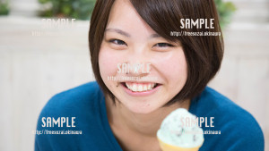 【ブルーシール】アイスが鼻についちゃった美少女 写真素材