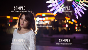 【北谷】観覧車と美少女 写真素材