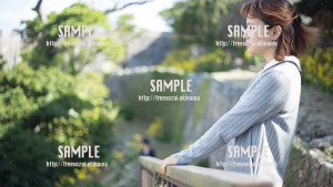 【中城城跡】景色を眺める美少女 写真素材